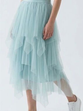 essue Layered Tulle Midi Skirt in Pale Aqua